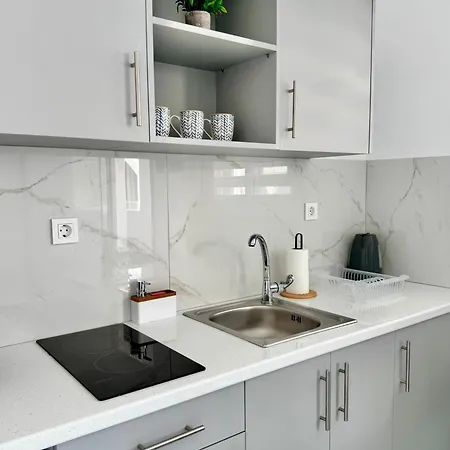 Apart-hotel Zen Laganas